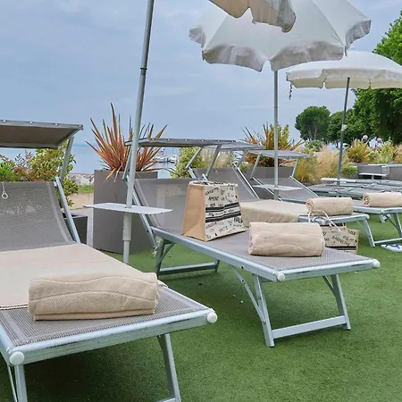 Kriss Internazionale Hotell Bardolino