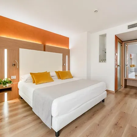 Kriss Internazionale Отель 4*
