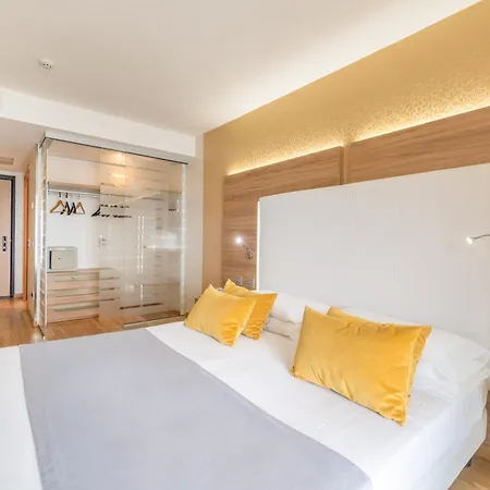 Hotell Kriss Internazionale Bardolino