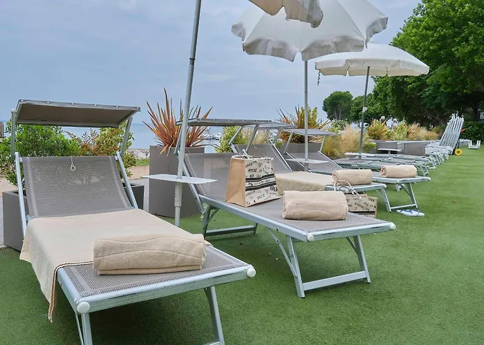 Kriss Internazionale Hotel Bardolino