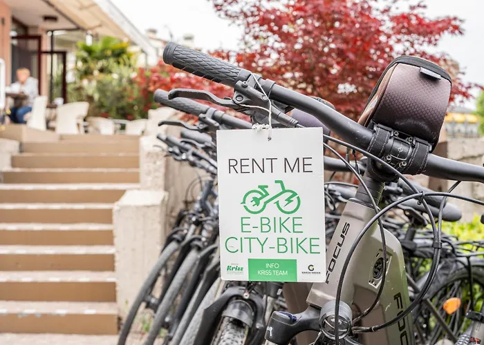 Kriss Internazionale מלון ברדולינו