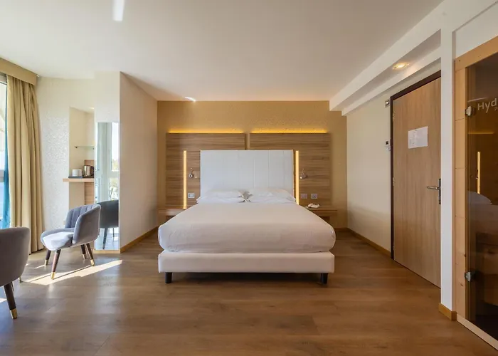 Kriss Internazionale Otel 4*