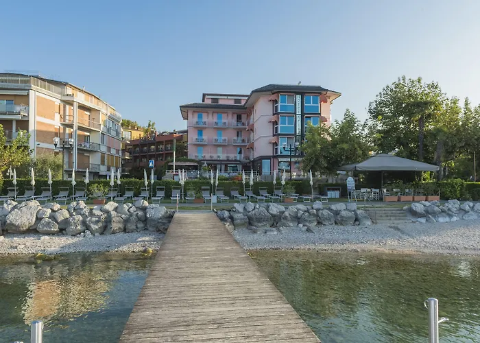 Otel Kriss Internazionale 4*